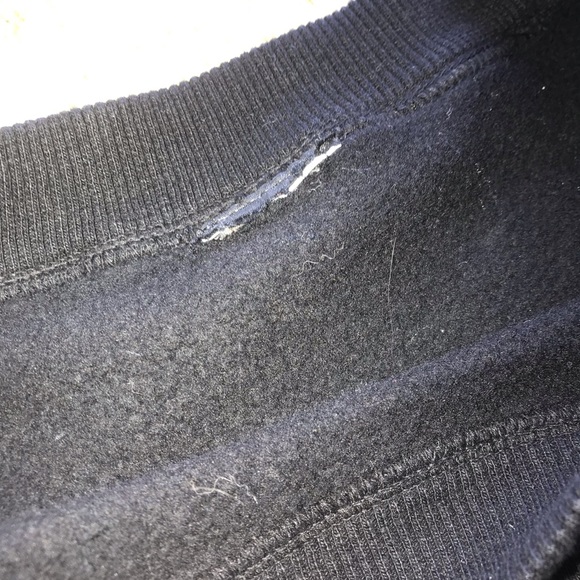 Disney Lion King Crewneck - Picture 4 of 4